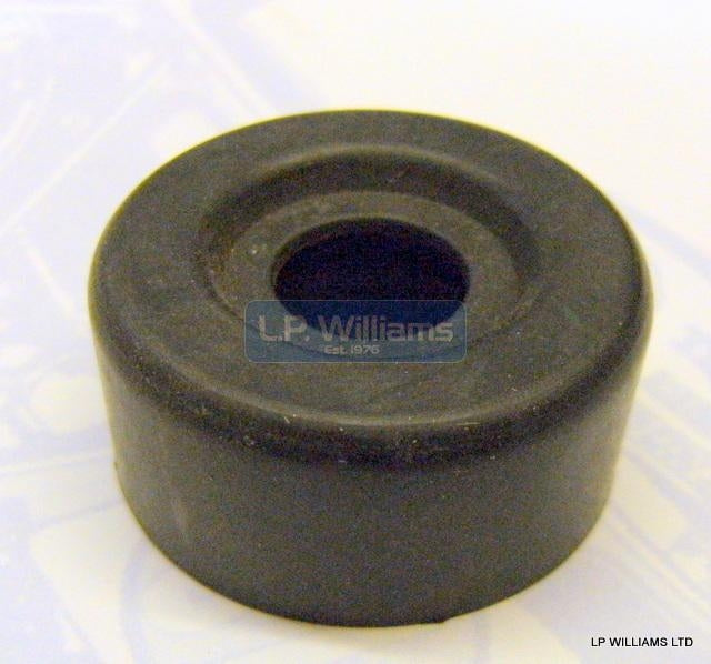 Rear master cylinder rubber boot T160
