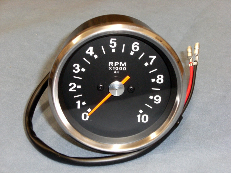 Black faced tacho head 1970 to 1978 4:1 Ratio Two mounting studs / nuts and instrument light with wiring included
