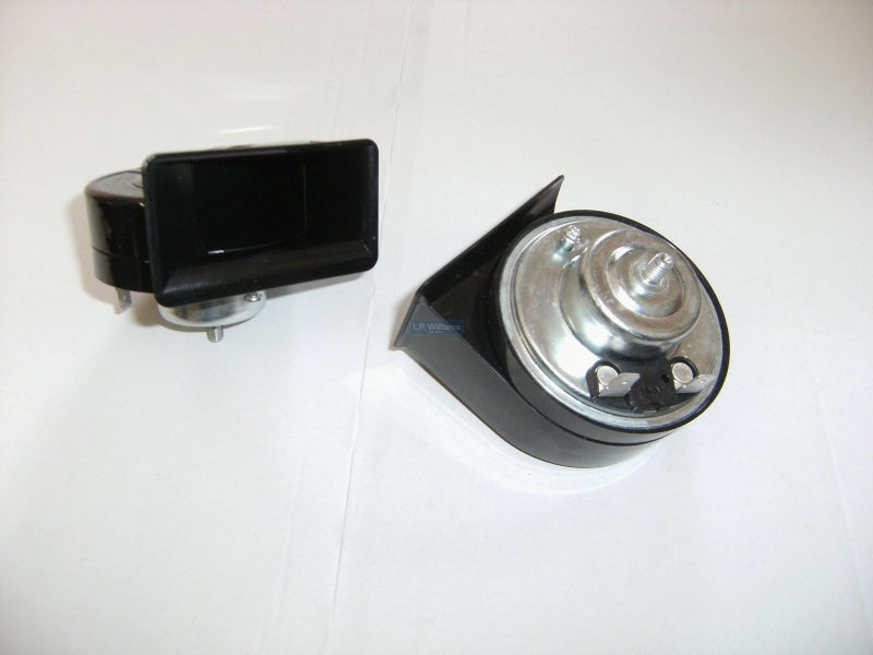 Pair of twin tone horns 12v High and low