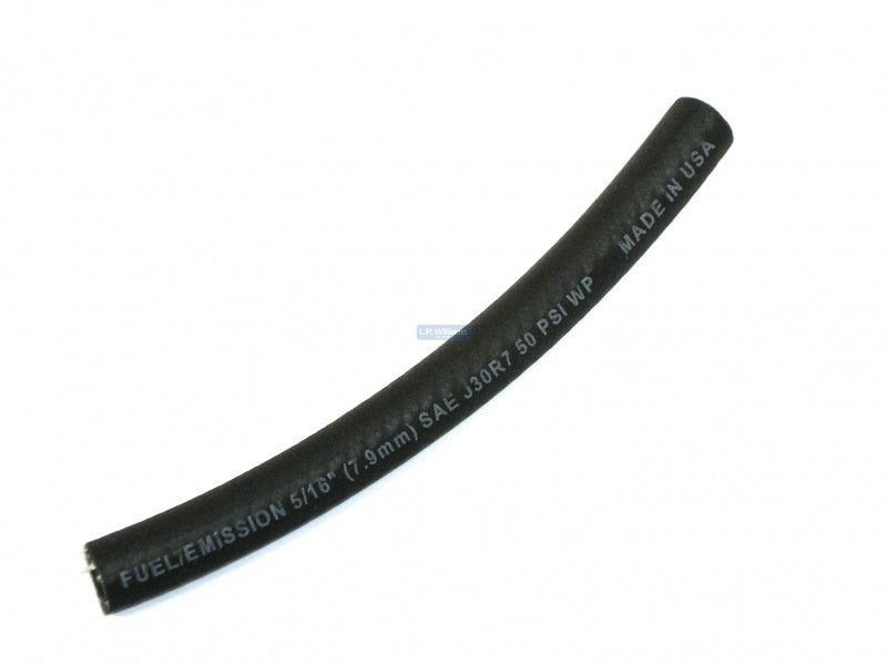 Rubber balance pipe between carbs