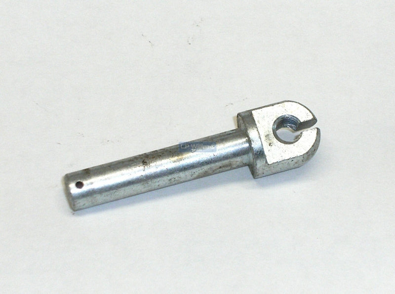 Throttle cable abutment pivot