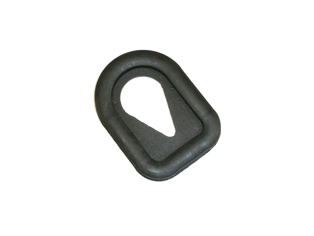 Handlebar to nacelle grommet